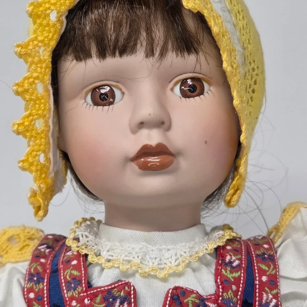 Vintage Piestany Folk Costume Doll Slovakia Handmade Collectible‎ Porcelain 16